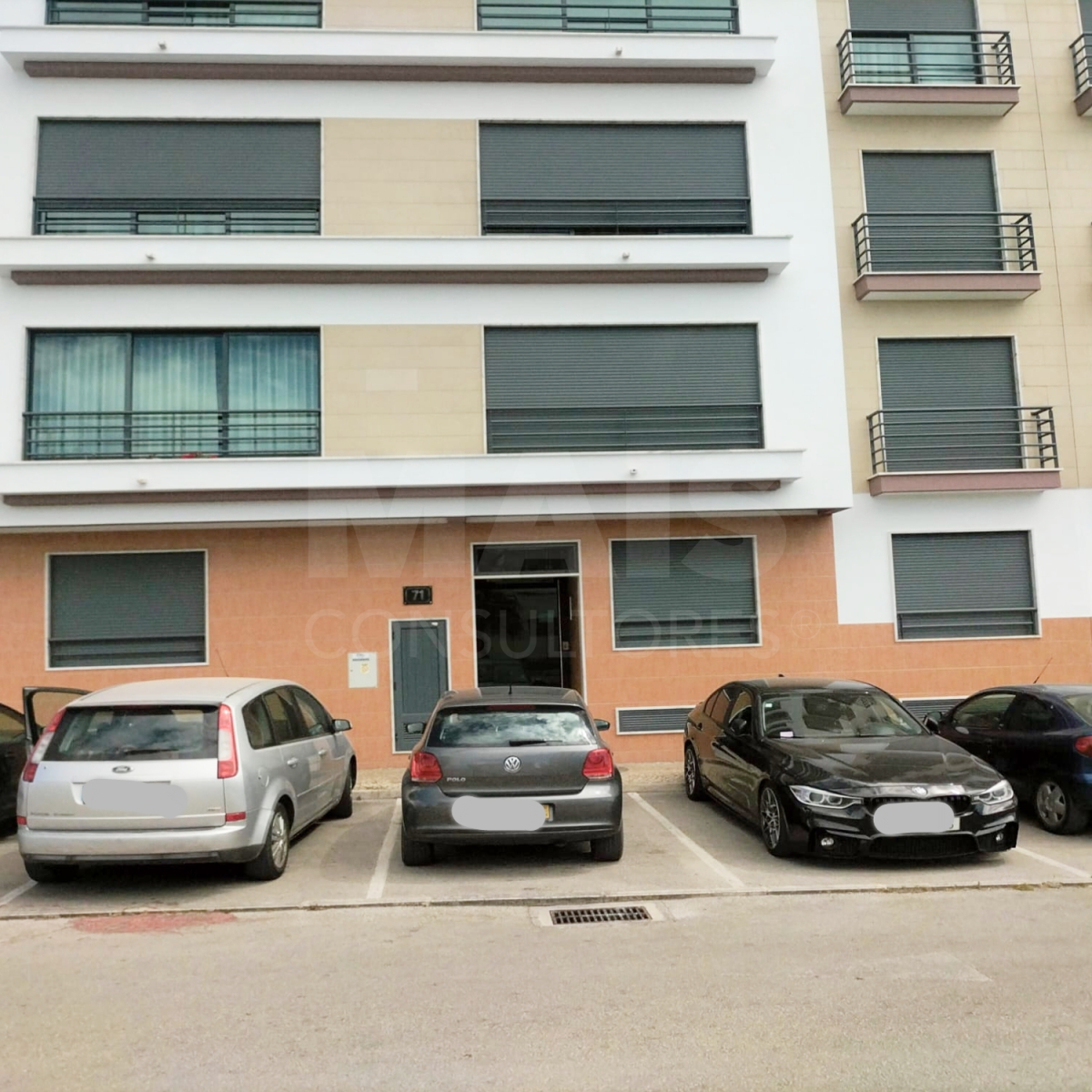 2 bedroom apartment with parking Montijo