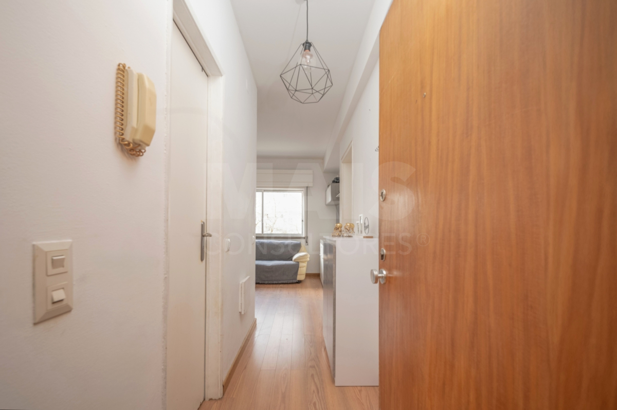 1 bedroom apartment - Miratejo, Corroios