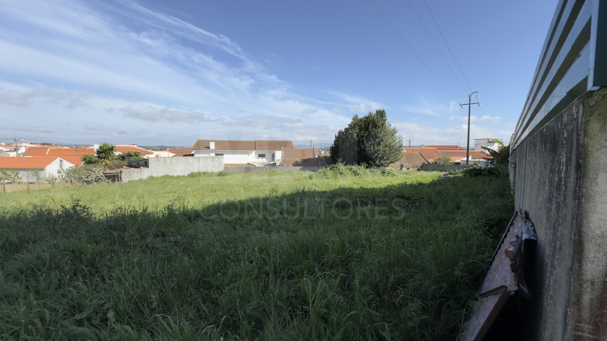 Land for 2 houses in Vale Covo, Bombarral
